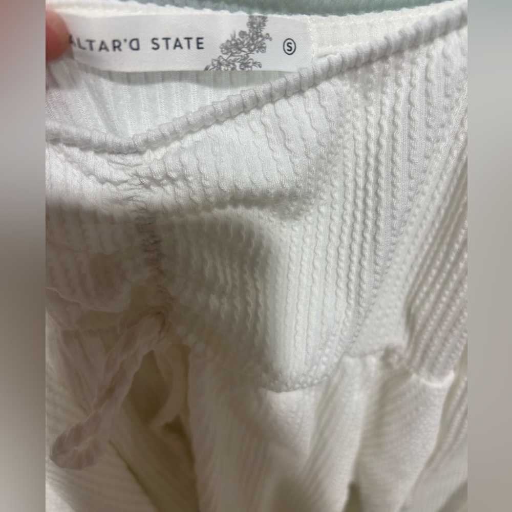 Altar'd State Ivory Ribbed Blouse - Picture 4 of 5
